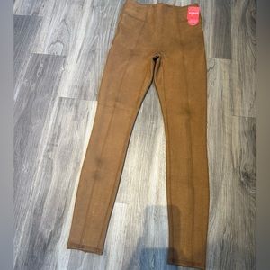 NWT Spanx faux suede leggings, size XS